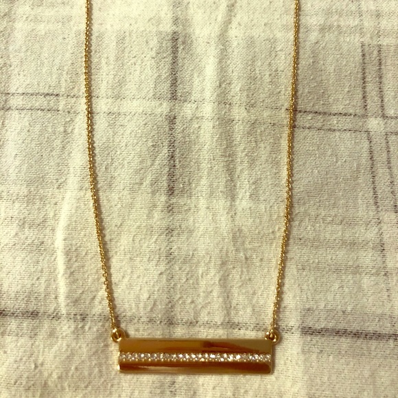 Gold bar necklace - Picture 1 of 3